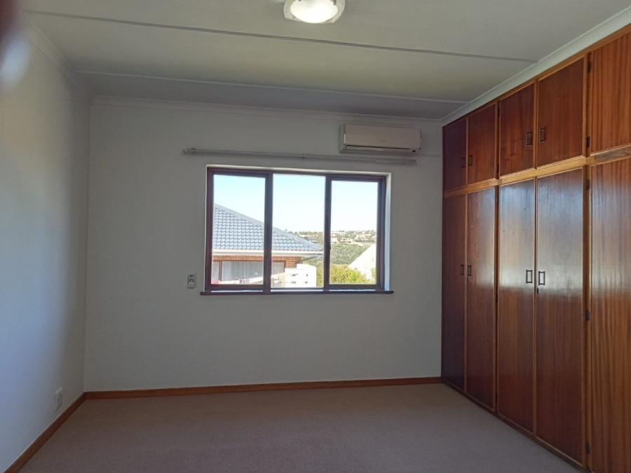 3 Bedroom Property for Sale in Beacon Bay Eastern Cape